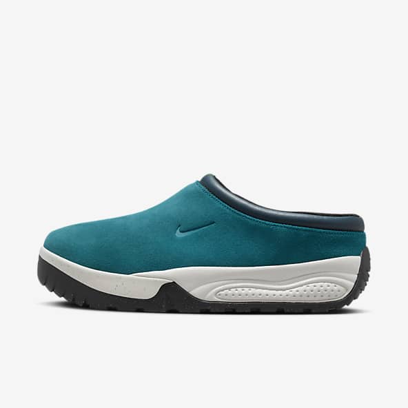 Mens Slip On Shoes. Nike